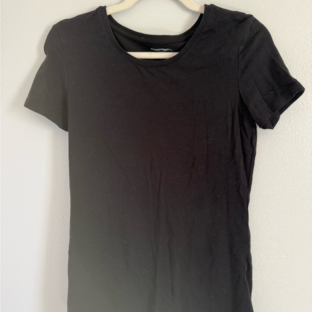 NWOTAmazon Essentials Women’s Soft Black Short Sleeve Crewneck Tee Basic Size S